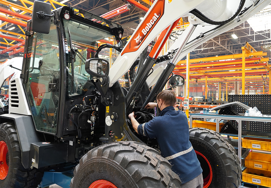 bobcat-cwl-production-line